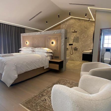 The Giglio Boutique Hotel At Zevenster โจฮันเนสเบิร์ก ภายนอก รูปภาพ