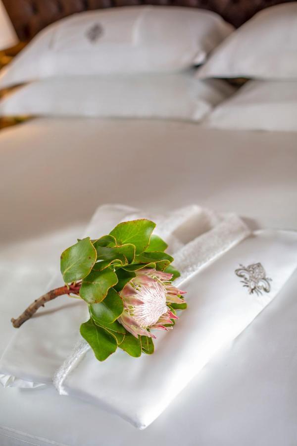 The Giglio Boutique Hotel At Zevenster โจฮันเนสเบิร์ก ภายนอก รูปภาพ