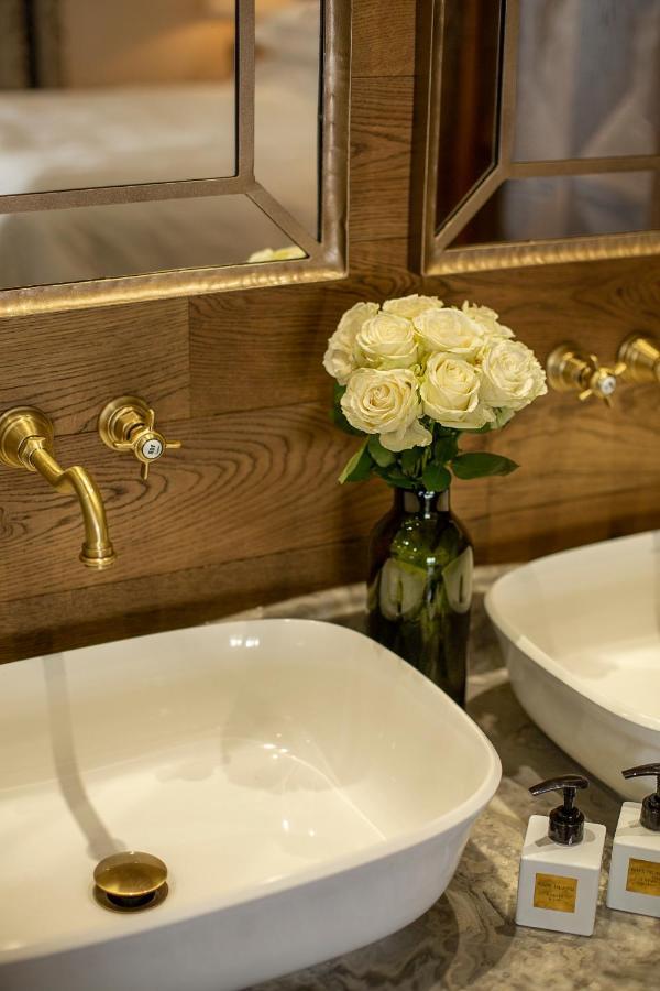 The Giglio Boutique Hotel At Zevenster โจฮันเนสเบิร์ก ภายนอก รูปภาพ