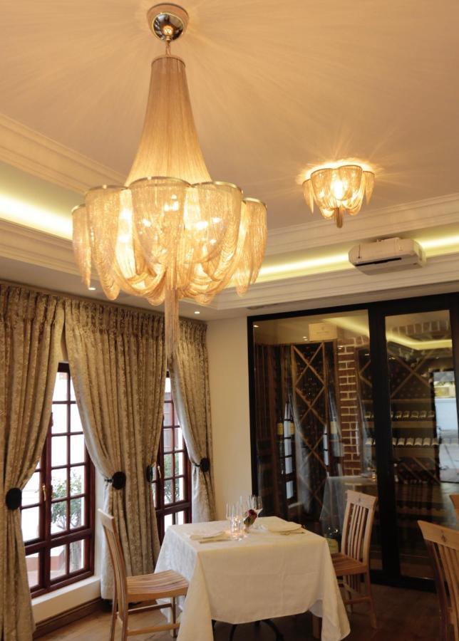 The Giglio Boutique Hotel At Zevenster โจฮันเนสเบิร์ก ภายนอก รูปภาพ