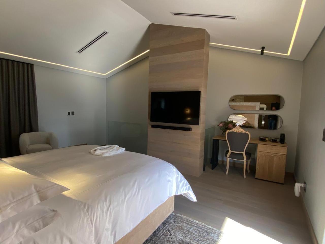 The Giglio Boutique Hotel At Zevenster โจฮันเนสเบิร์ก ภายนอก รูปภาพ